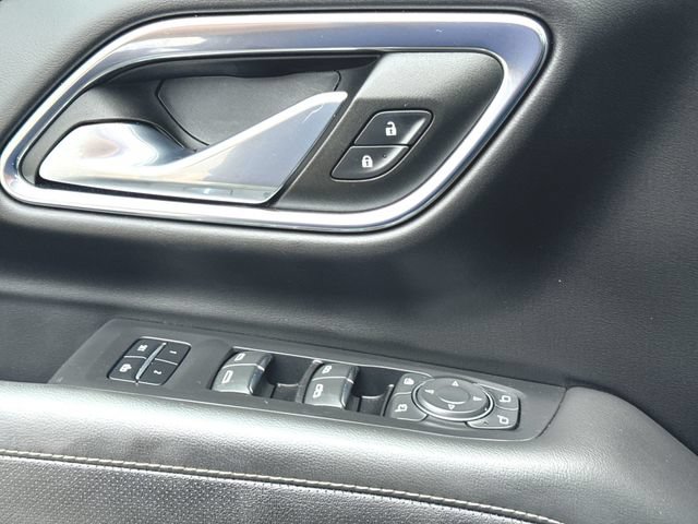 Used 2023 Chevrolet Tahoe Premier AWD/4WD image 24