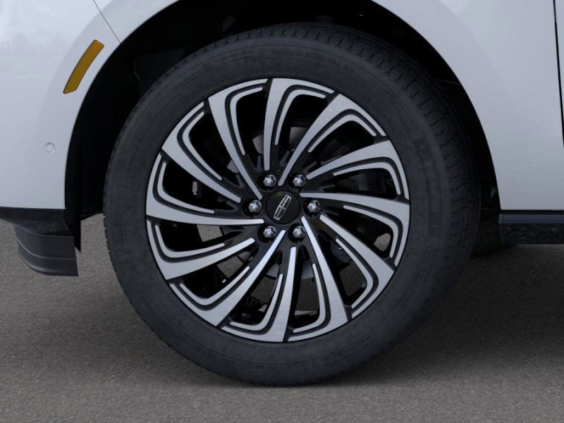 New 2025 Lincoln Navigator L Black Label image 19