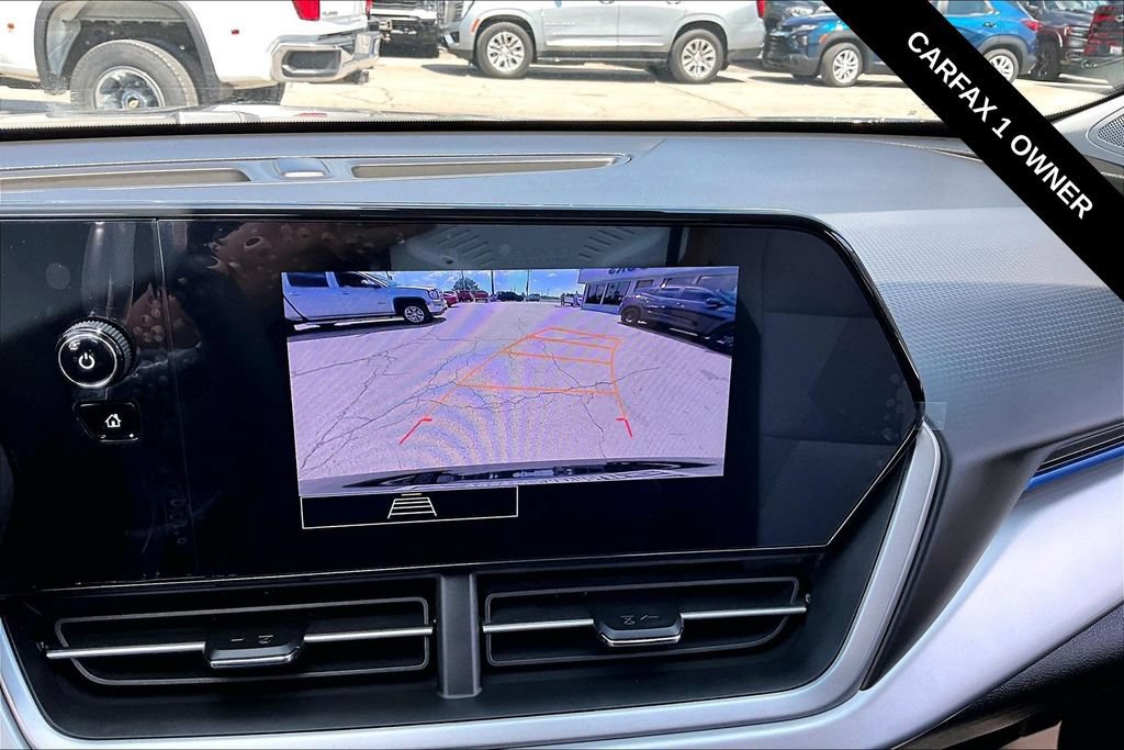 Used 2026 Chevrolet Trax LS w/ LS Convenience Package FWD image 9
