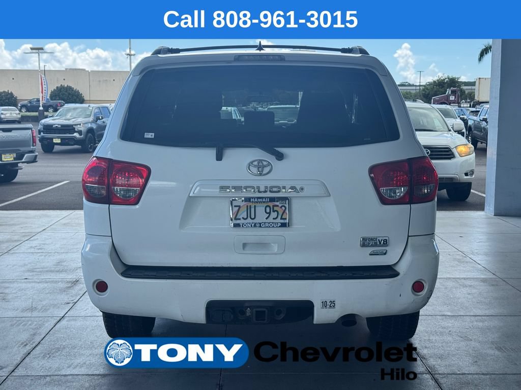 Used 2016 Toyota Sequoia SR5 AWD/4WD image 4