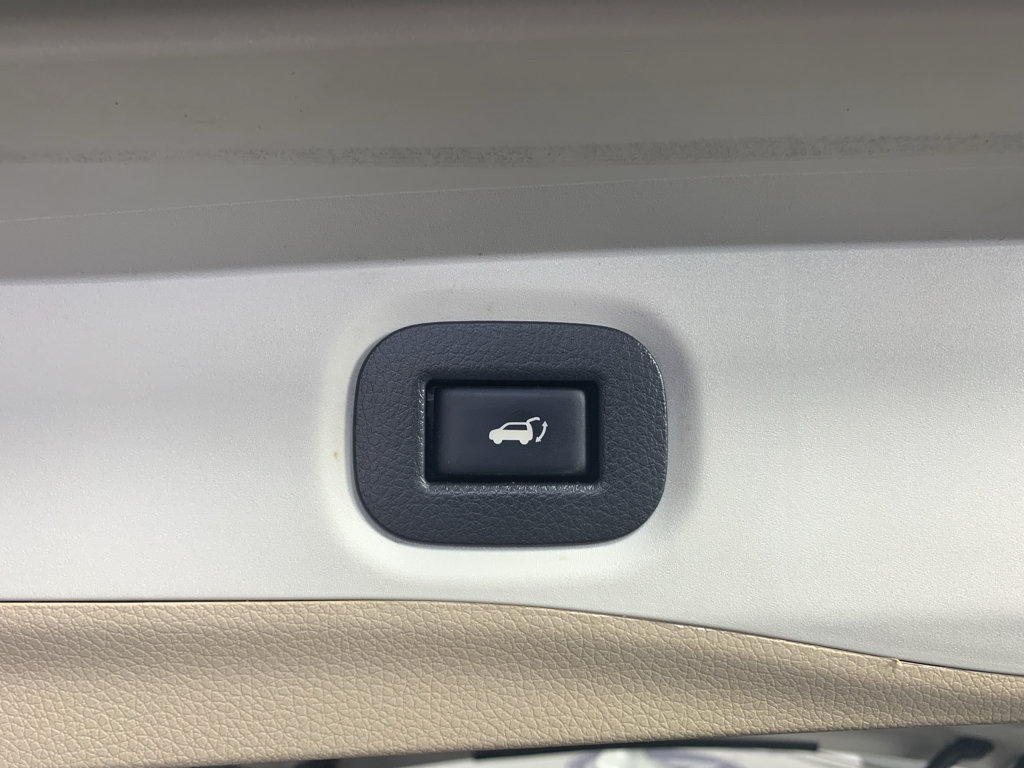 Used 2018 Nissan Rogue SL w/ Premium Package FWD image 35