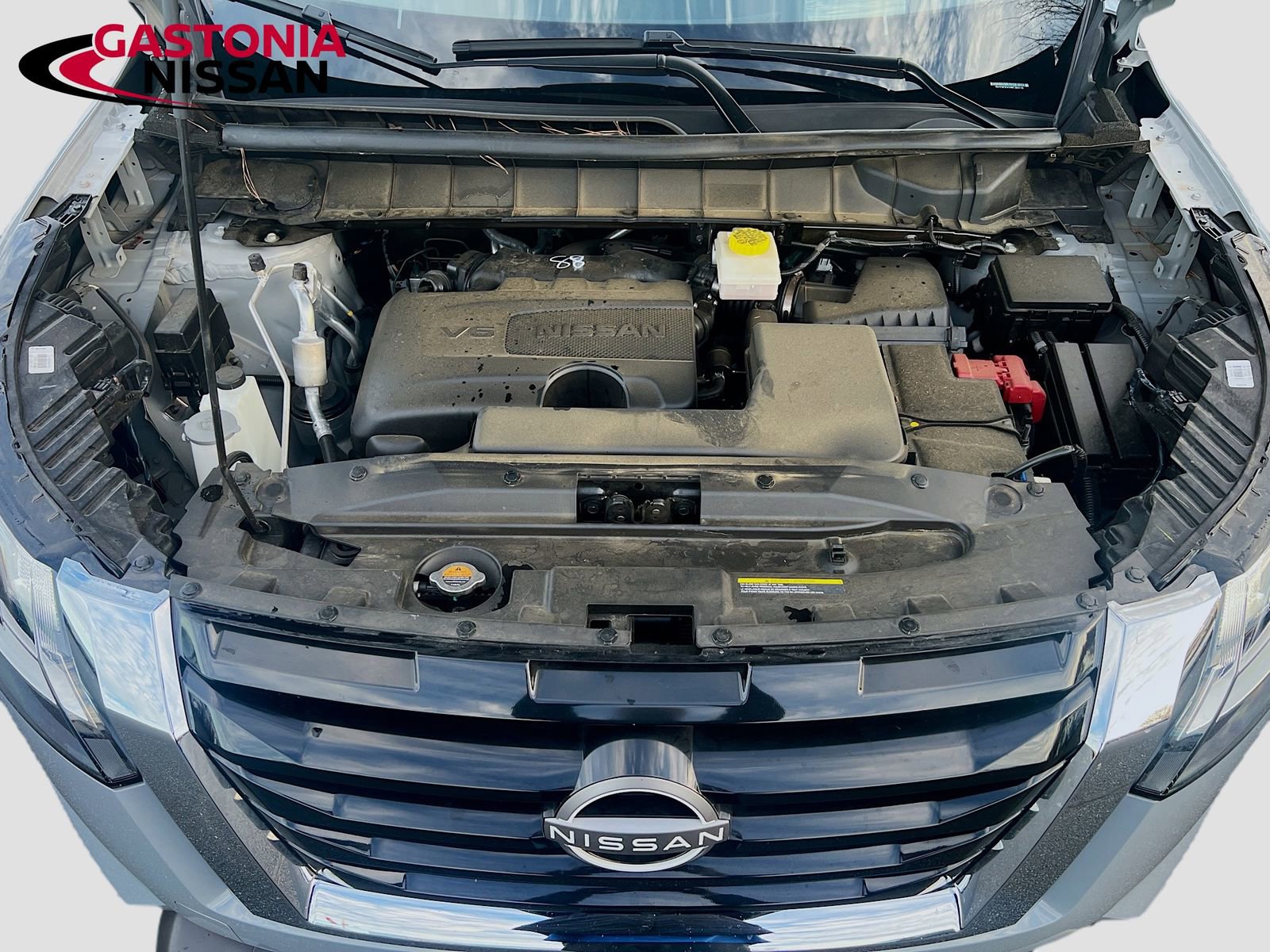 Used 2024 Nissan Pathfinder Platinum w/ Cargo Package image 41