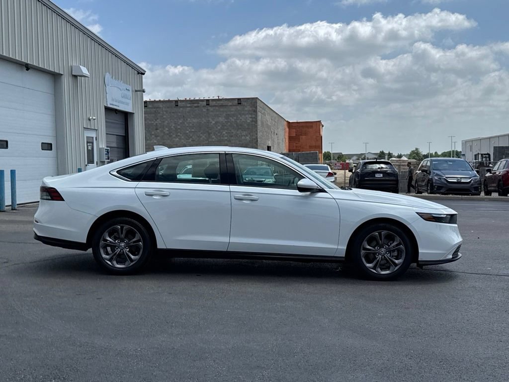 Certified 2024 Honda Accord EX image 8