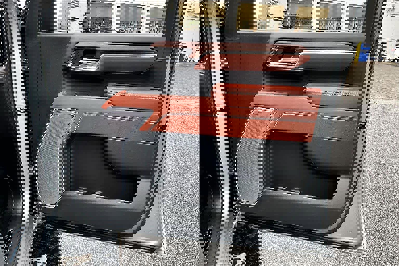 Used 2024 GMC Sierra 2500 Denali Ultimate w/ Max Trailering Package image 23