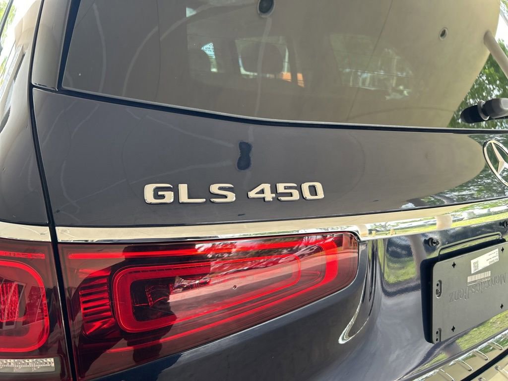 Used 2022 Mercedes-Benz GLS 450 4MATIC image 19