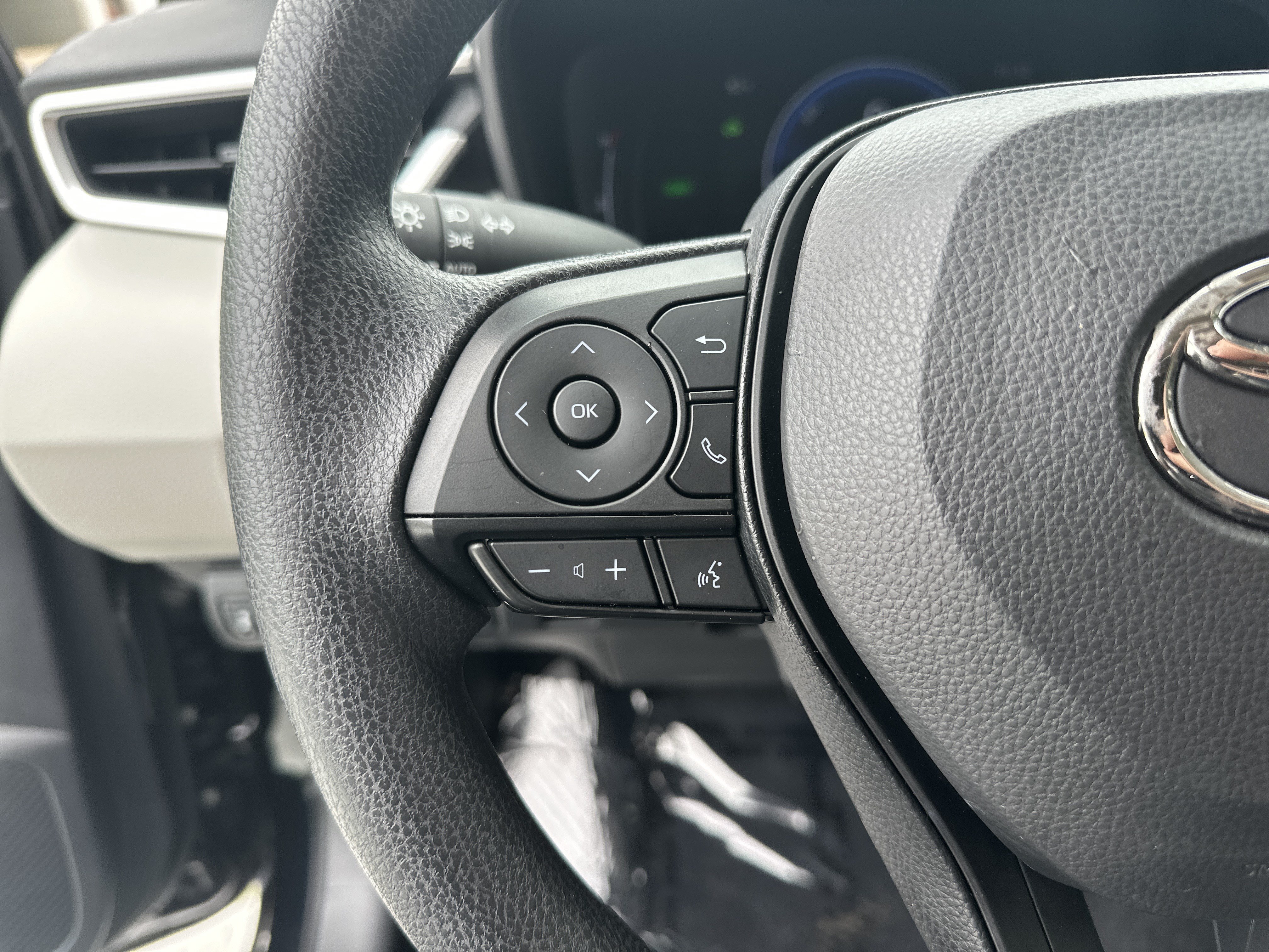Certified 2026 Toyota Corolla LE FWD image 19