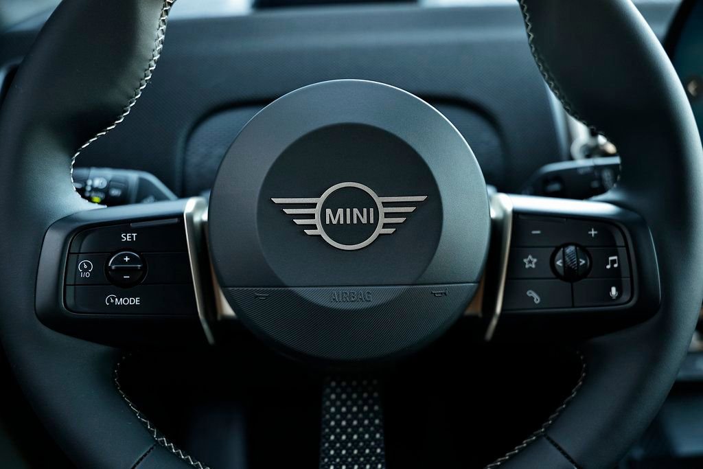 New 2026 MINI Cooper Countryman SE image 33