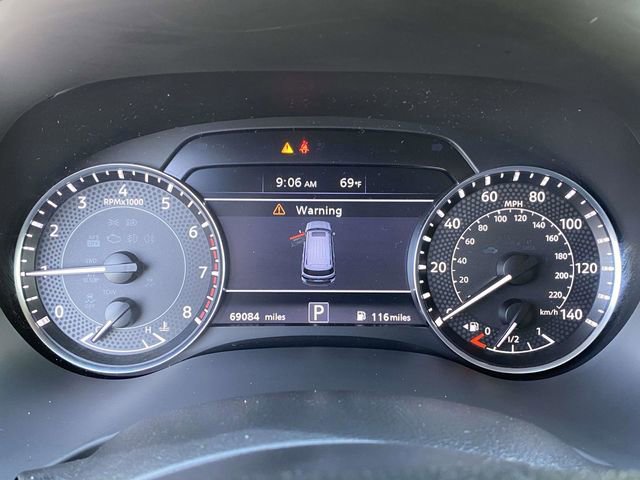 Used 2021 Nissan Armada SL w/ Captain's Chairs Package image 29