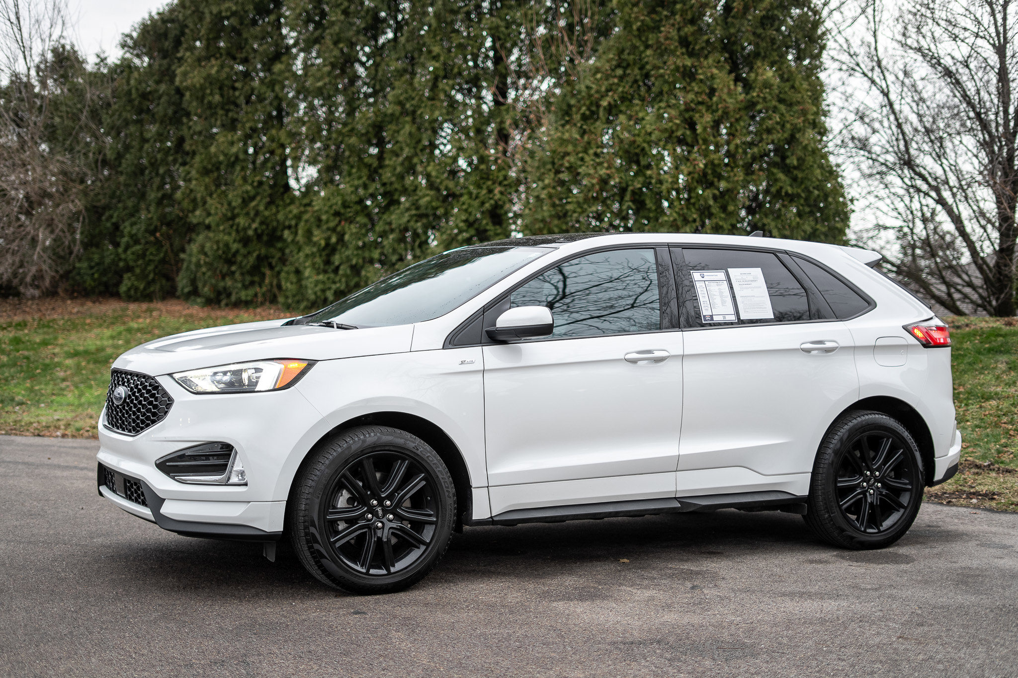 Used 2024 Ford Edge ST-Line image 8