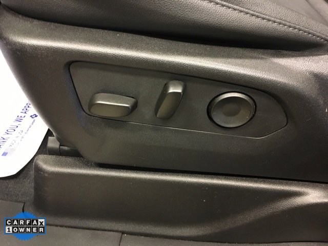 Used 2025 Chevrolet Suburban Z71 w/ Comfort Package image 40