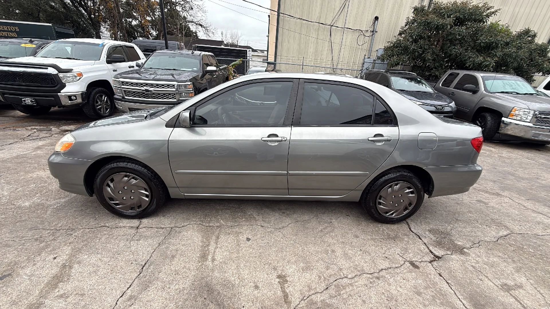 Used 2004 Toyota Corolla LE image 4