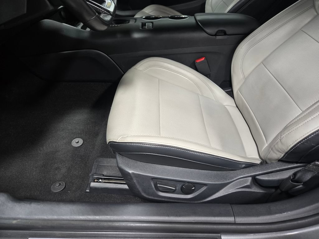 Used 2024 Ford Mustang Premium RWD image 13