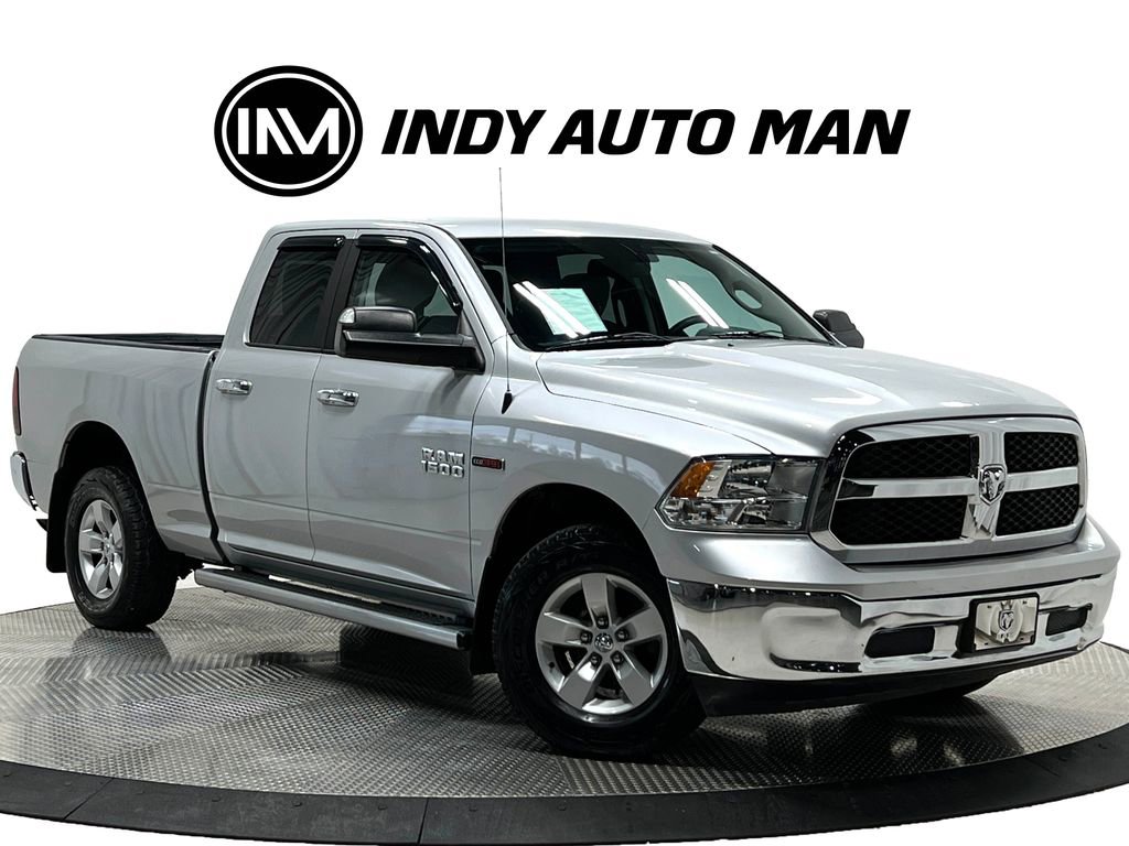 Used 2015 RAM 1500 Classic SLT w/ Luxury Group AWD/4WD image 2