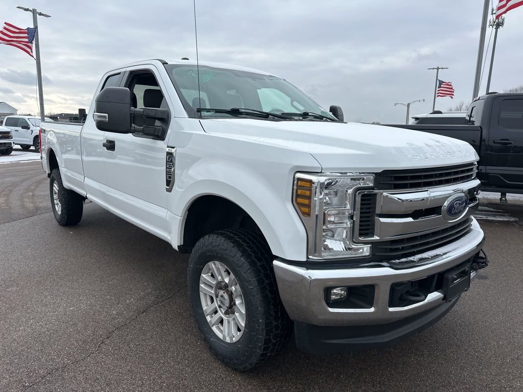 Used 2019 Ford F250 XLT w/ XLT Value Package image 4