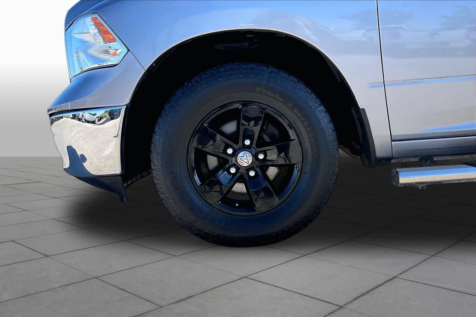 Used 2019 RAM 1500 Tradesman w/ Chrome Plus Package RWD image 10