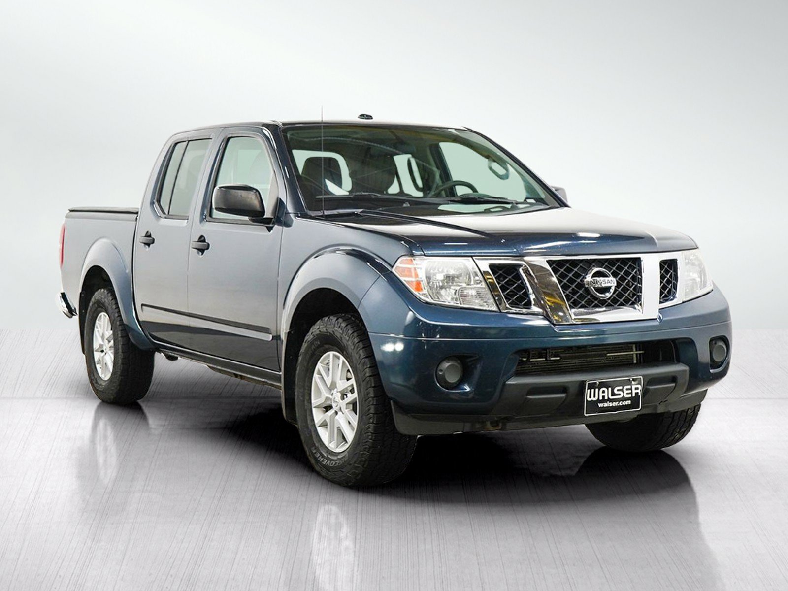 Used 2016 Nissan Frontier SV AWD/4WD image 7