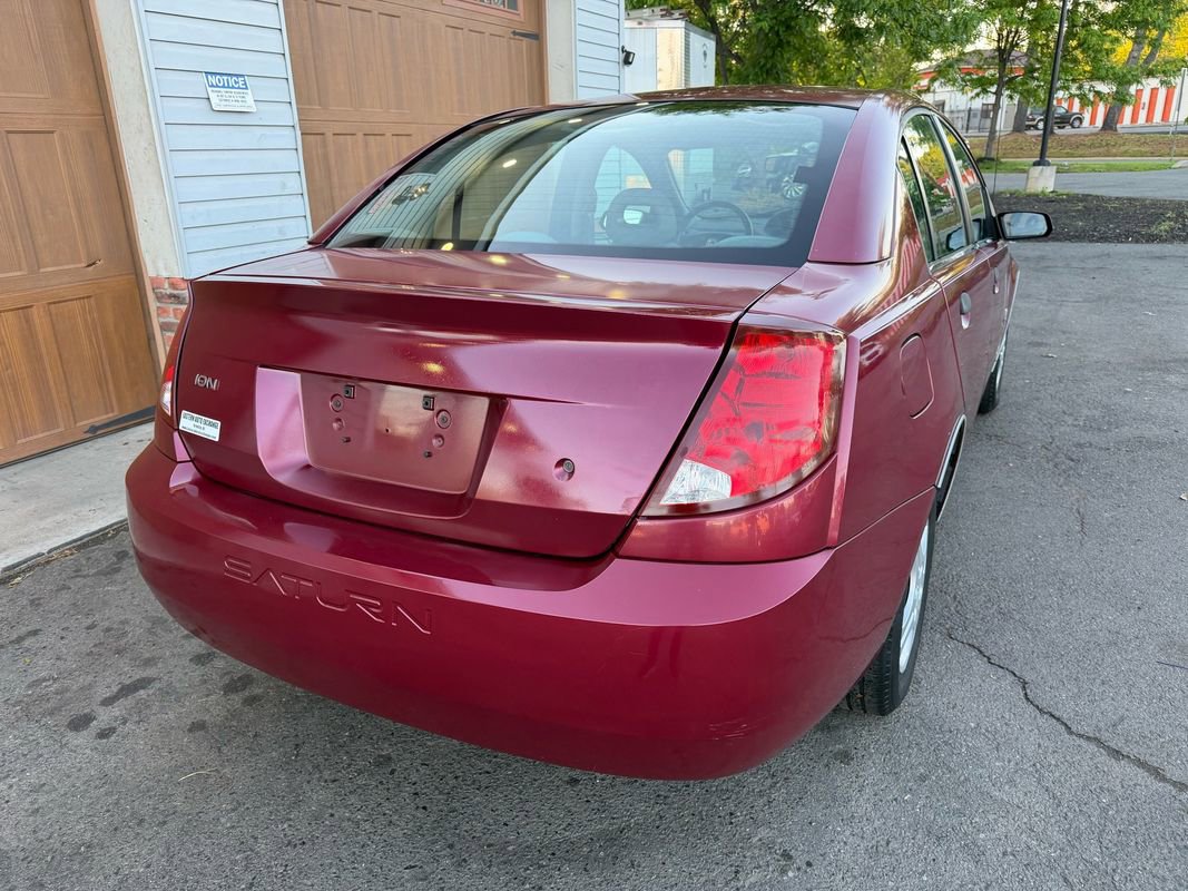 Used 2005 Saturn ION Level 1 FWD image 3