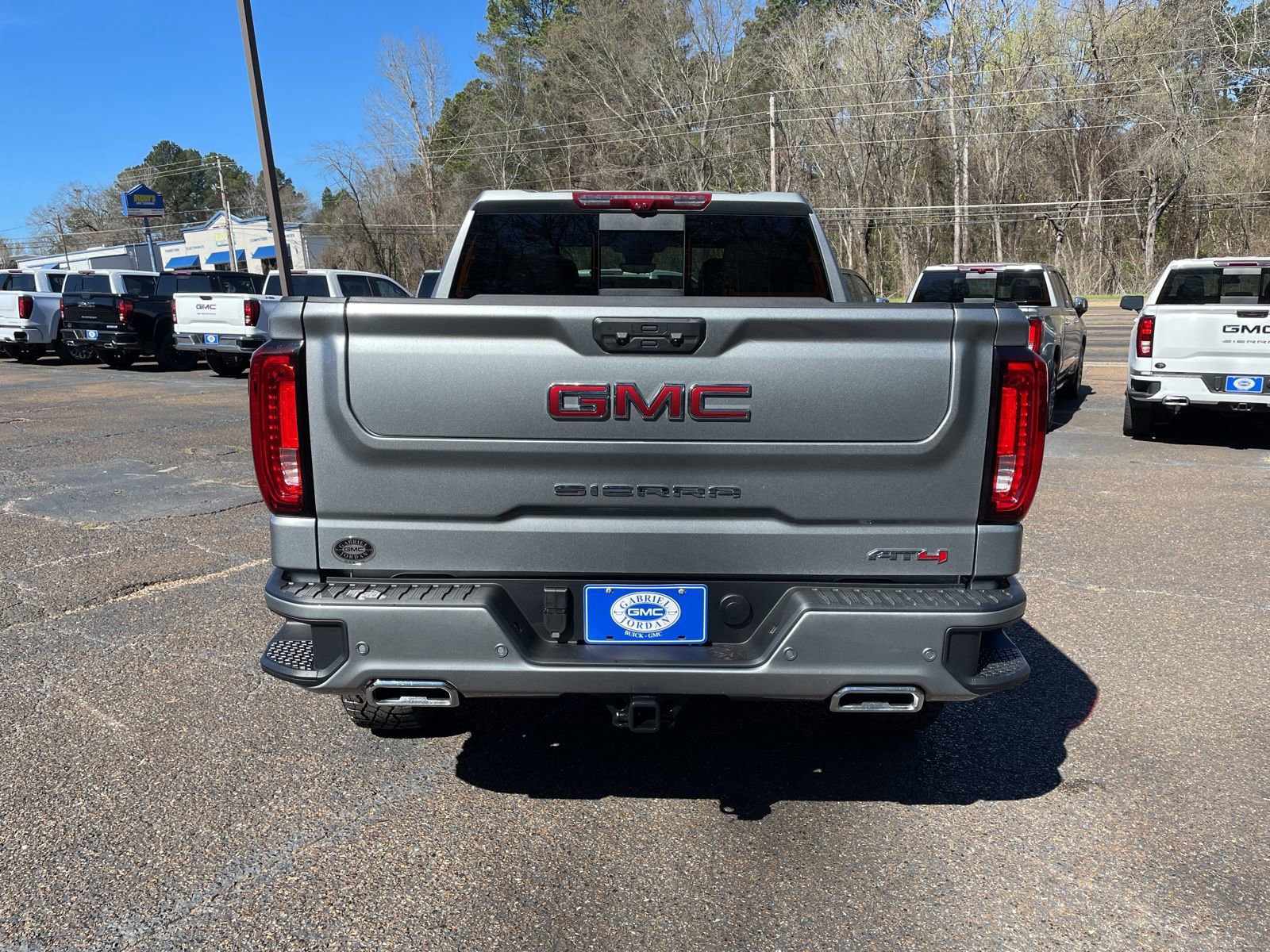 New 2026 GMC Sierra 1500 AT4 w/ AT4 Premium Package image 4