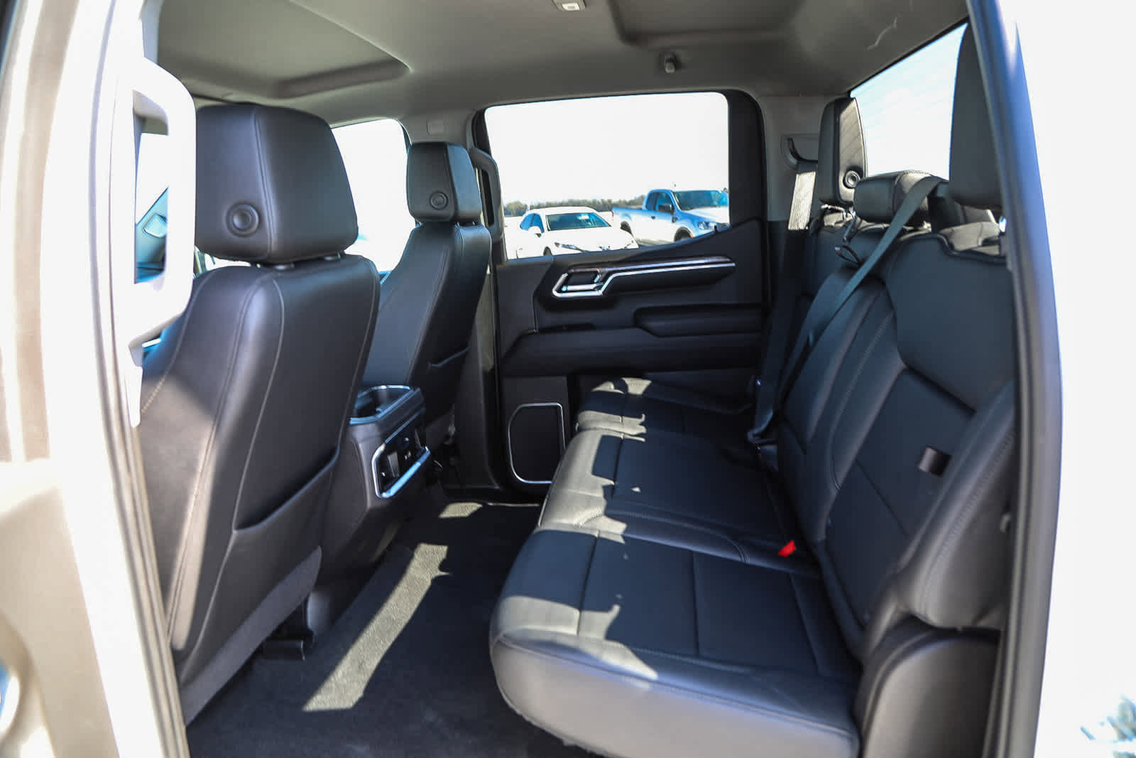 Used 2022 Chevrolet Silverado 1500 LTZ image 18