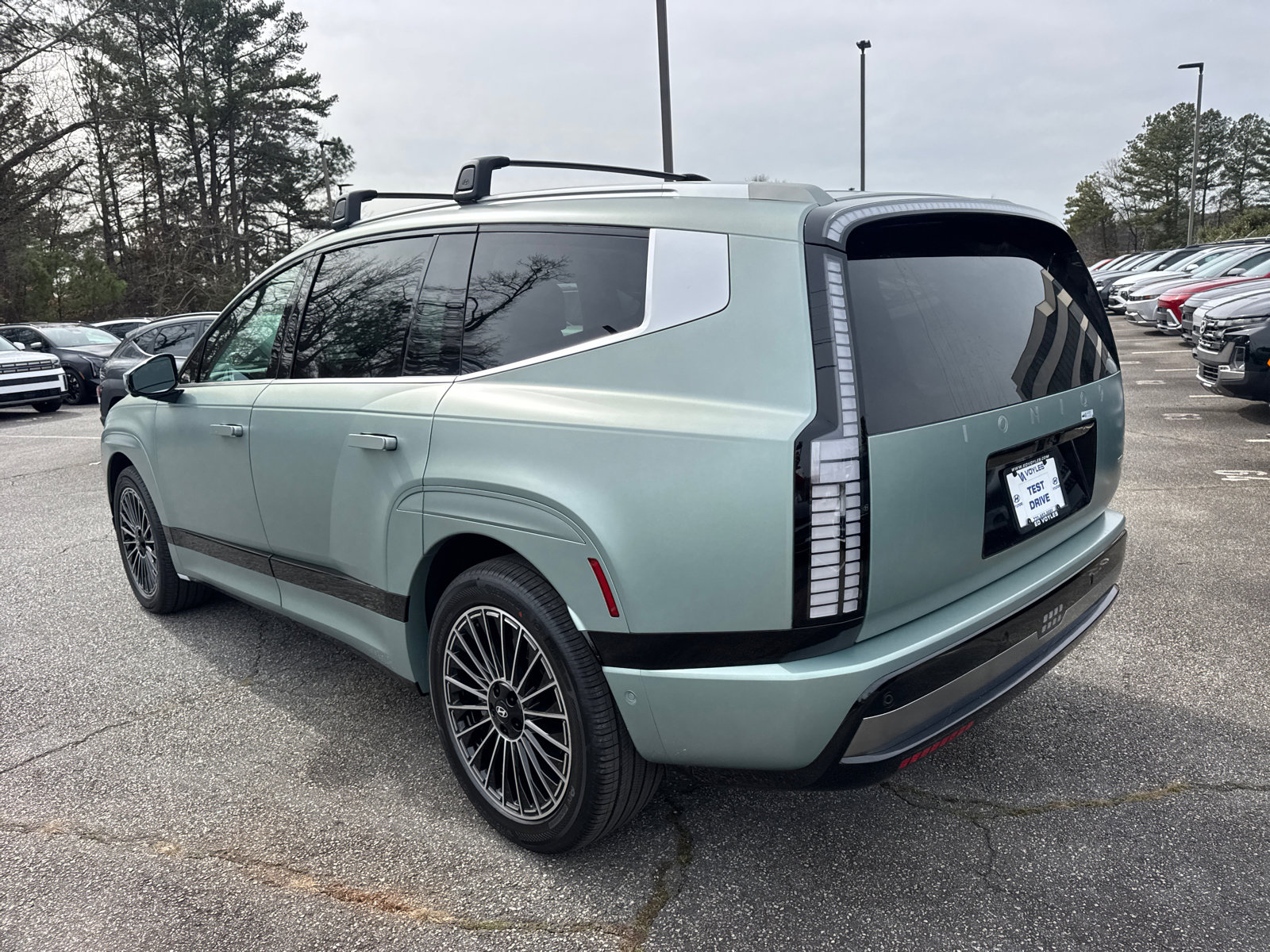 New 2026 Hyundai Ioniq 9 Calligraphy image 7