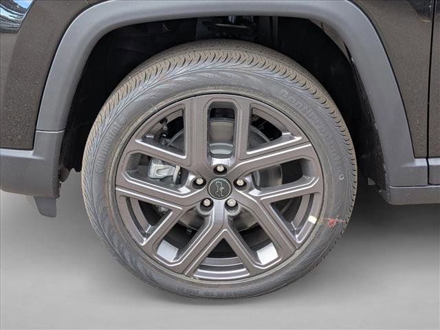 New 2026 Jeep Compass Limited image 10