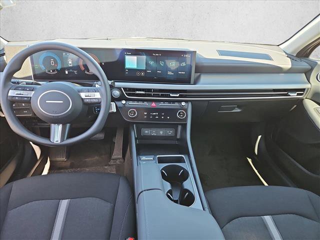 New 2026 Hyundai Sonata Blue FWD image 15