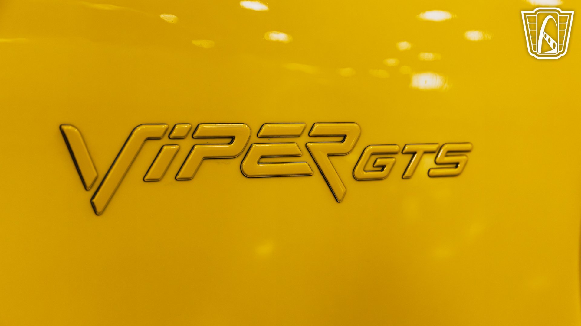 Used 2001 Dodge Viper GTS RWD image 10
