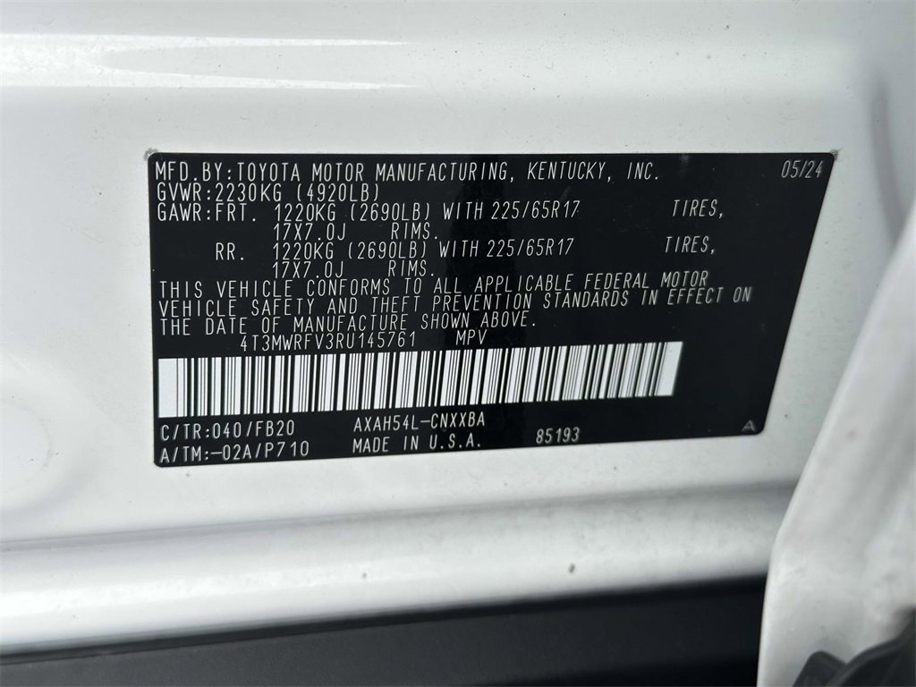 Used 2024 Toyota RAV4 LE image 28