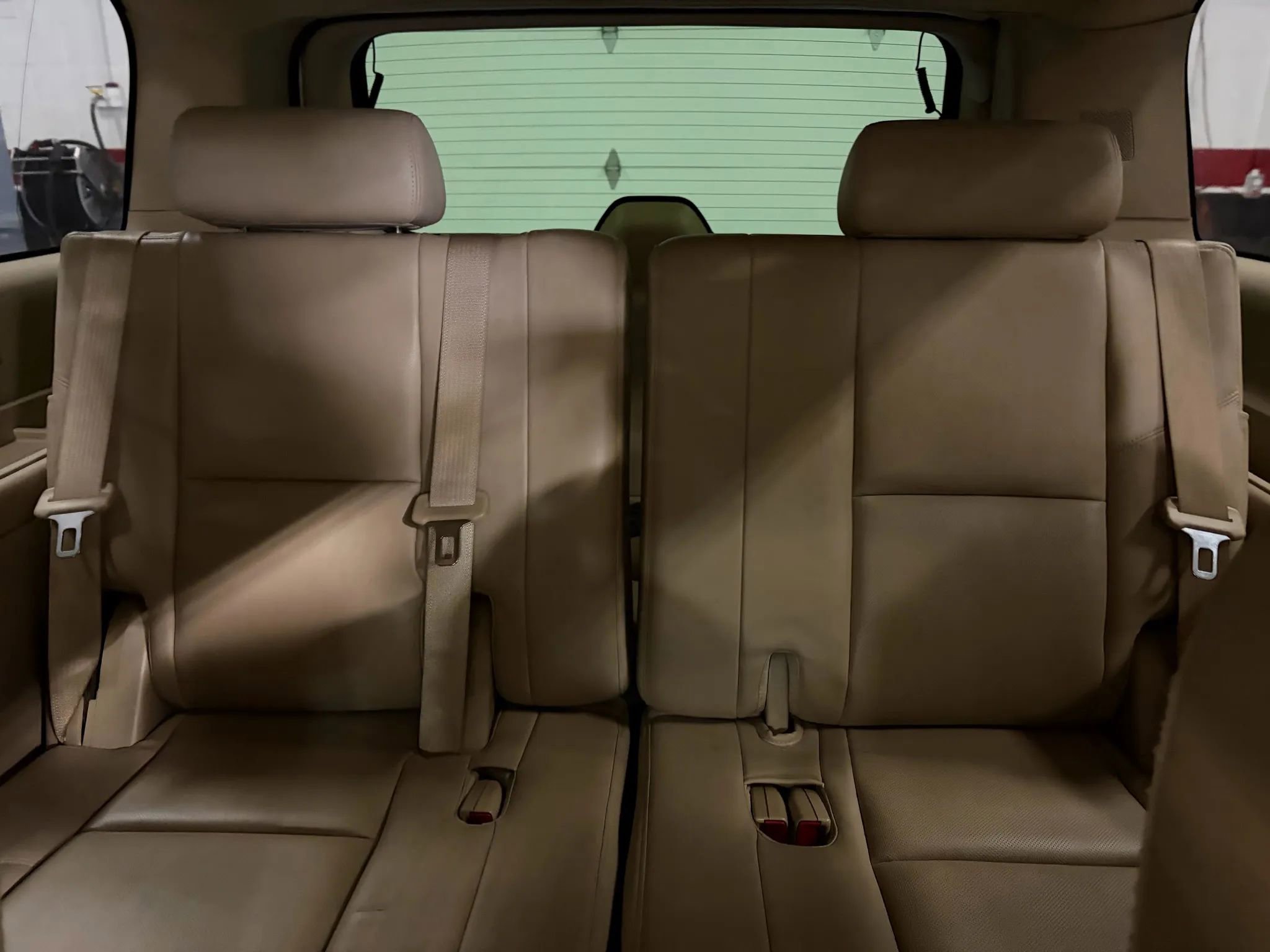Used 2012 GMC Yukon XL Denali image 26