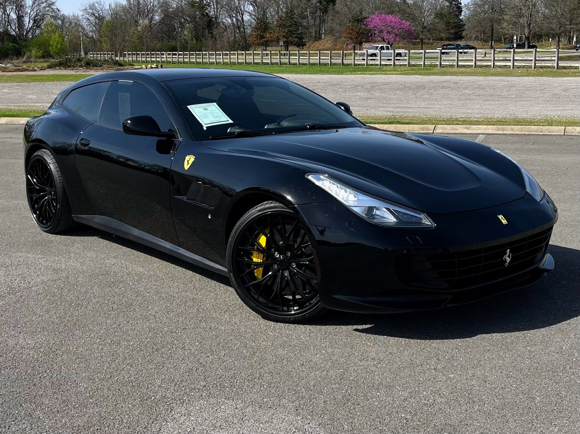 Used 2018 Ferrari GTC4Lusso T image 1