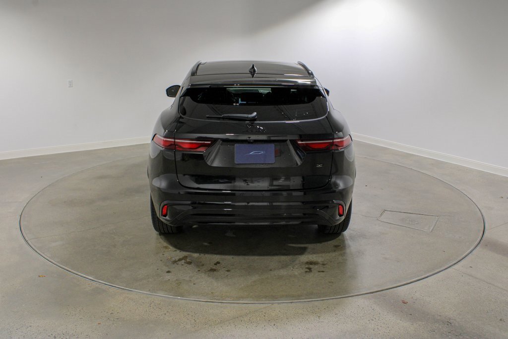 New 2026 Jaguar F-PACE R-Dynamic S image 4