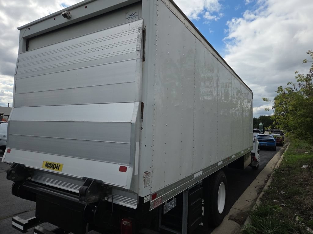 Used 2021 Ford F650 2WD Regular Cab Super Duty image 9