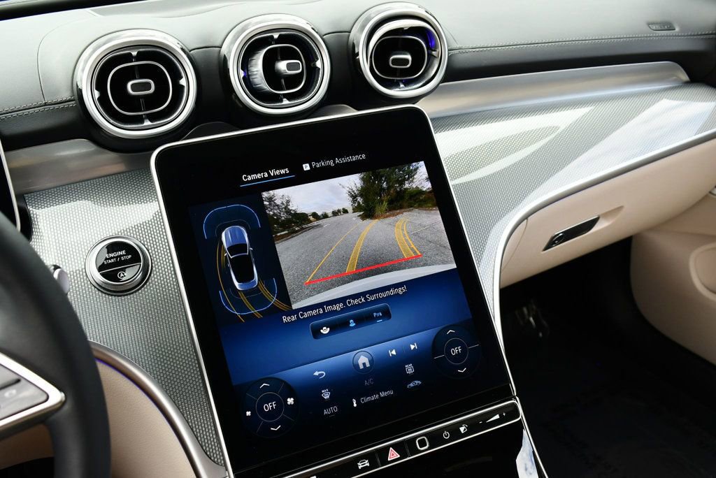 Used 2024 Mercedes-Benz CLE 300 4MATIC Cabriolet w/ Driver Assistance Package image 76