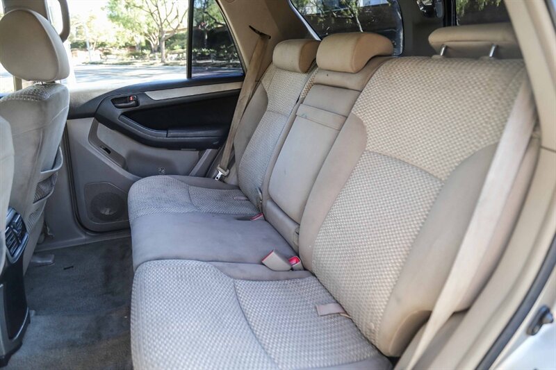 Used 2006 Toyota 4Runner SR5 RWD image 46