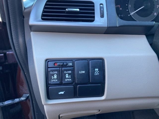 Used 2016 Honda Odyssey EX-L image 24