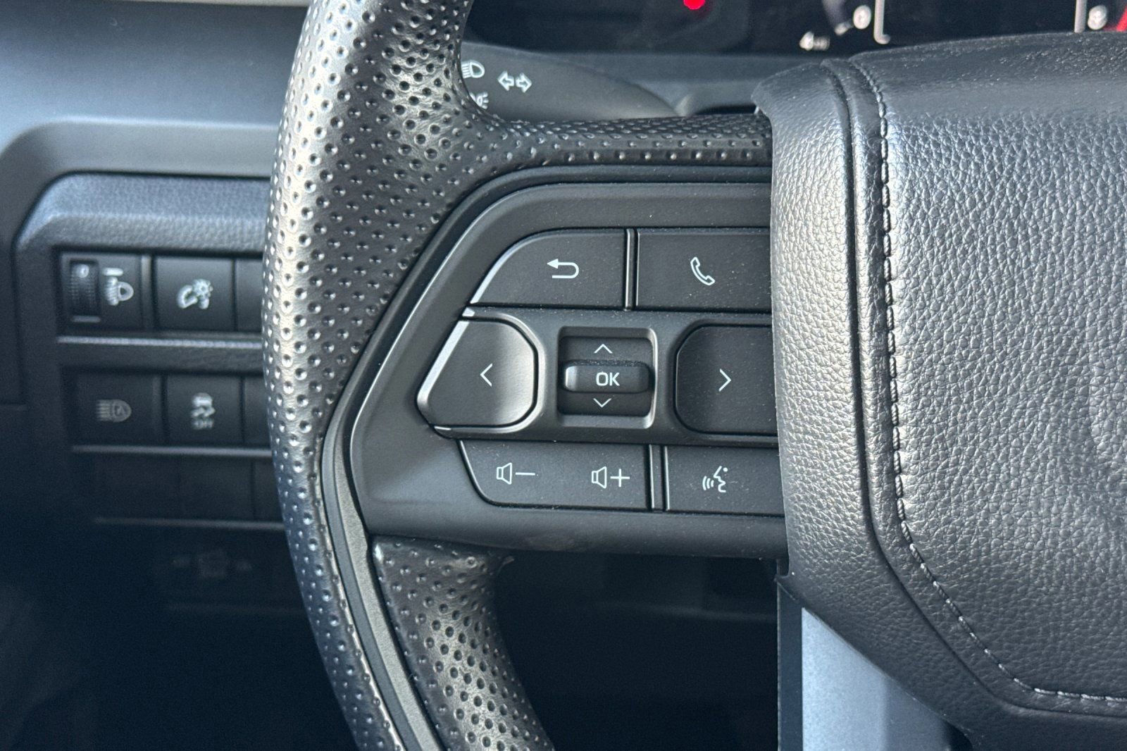 New 2026 Toyota Tacoma SR image 27