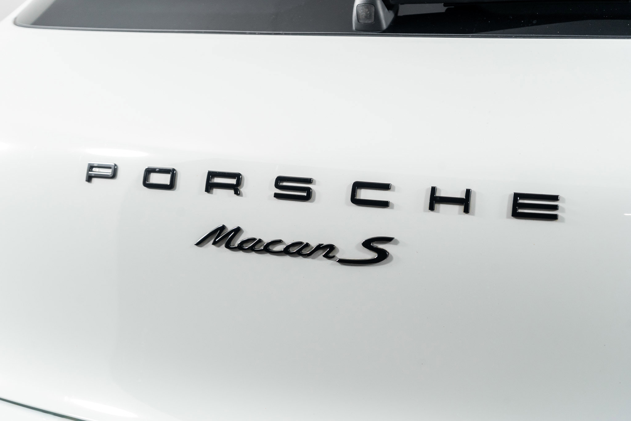 Used 2017 Porsche Macan S image 14