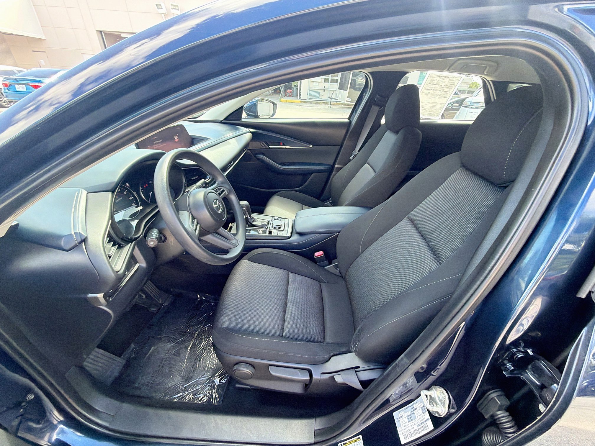 Used 2020 MAZDA CX-30 FWD image 19