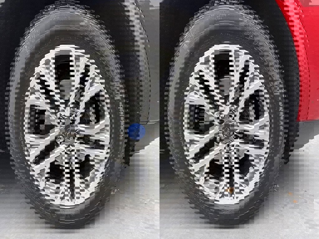 Used 2022 Ford Escape SEL image 9