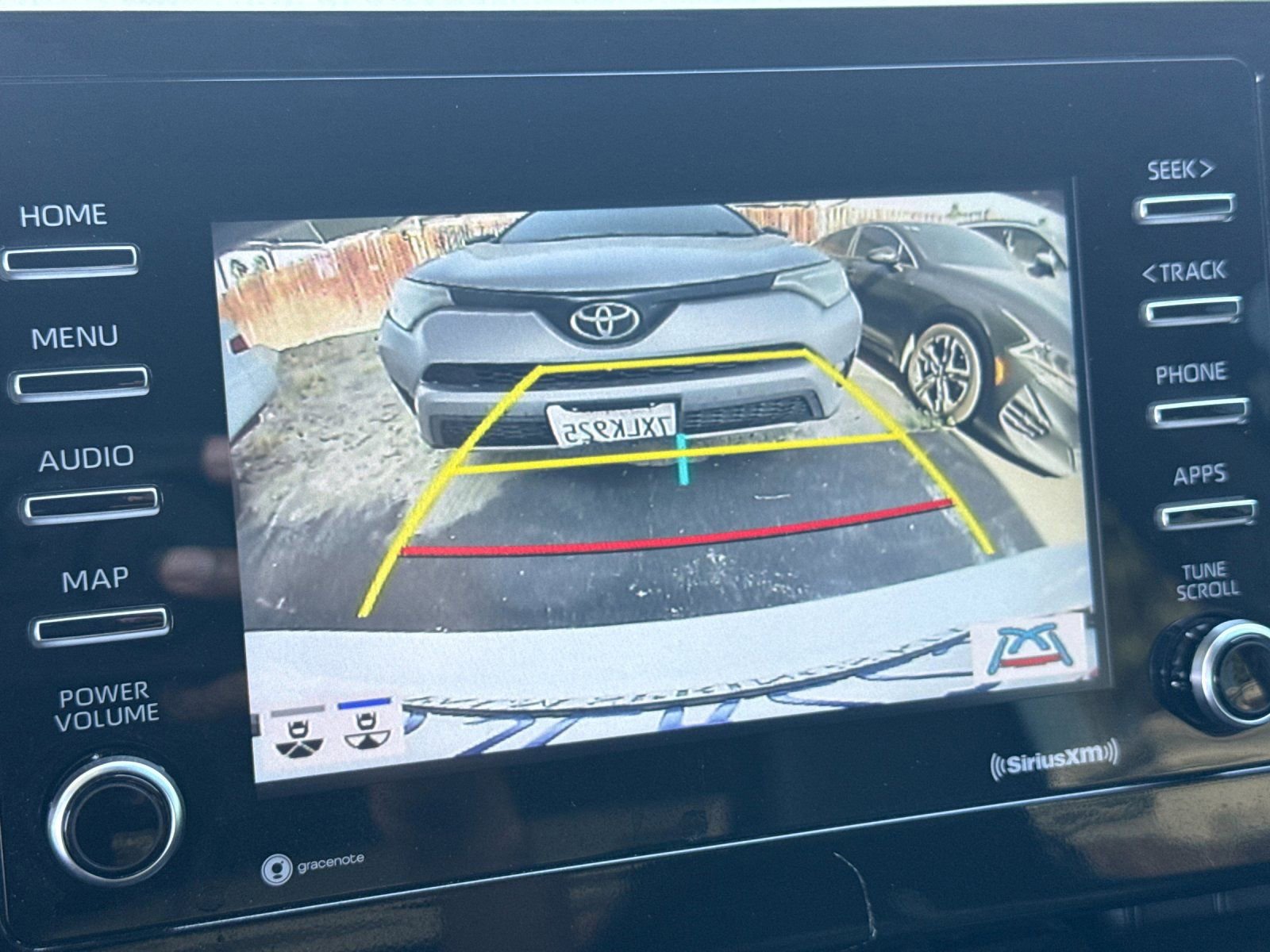 Used 2024 Toyota Camry SE FWD image 17