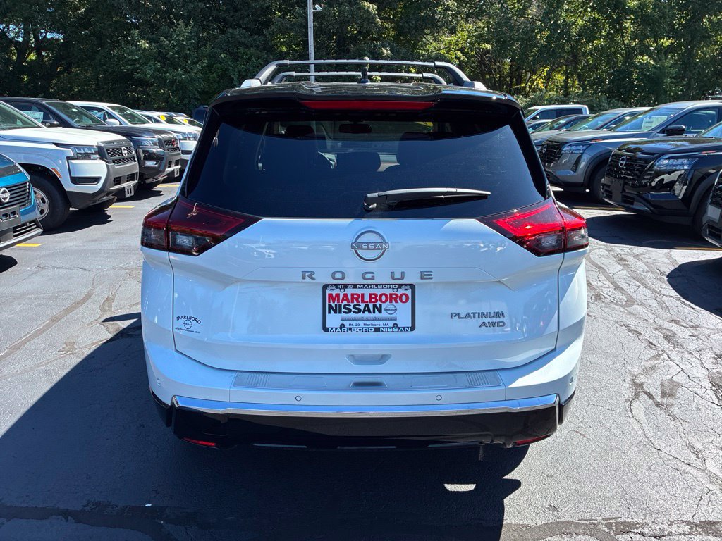 Certified 2026 Nissan Rogue Platinum w/ Platinum Premium Package AWD/4WD image 6