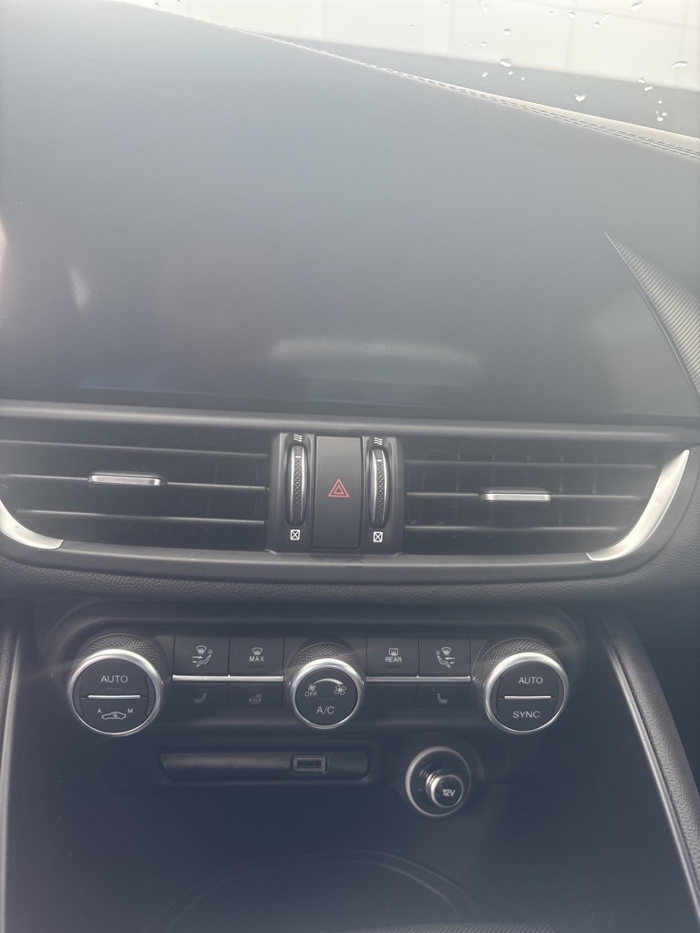 Used 2024 Alfa Romeo Giulia Ti image 21