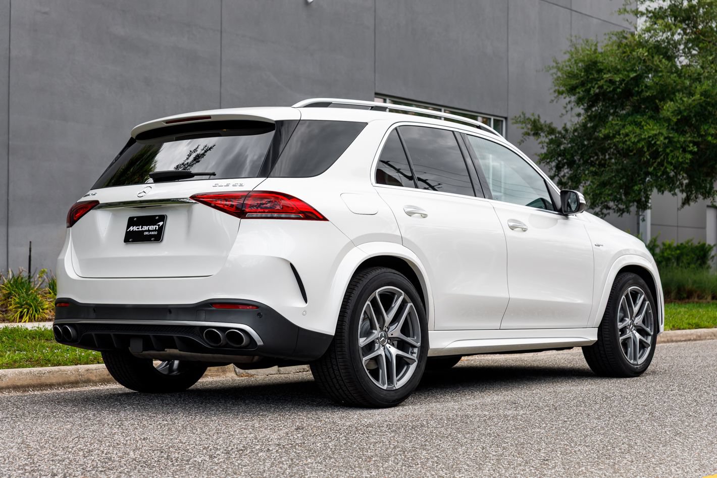 Used 2023 Mercedes-Benz GLE 53 AMG 4MATIC image 9