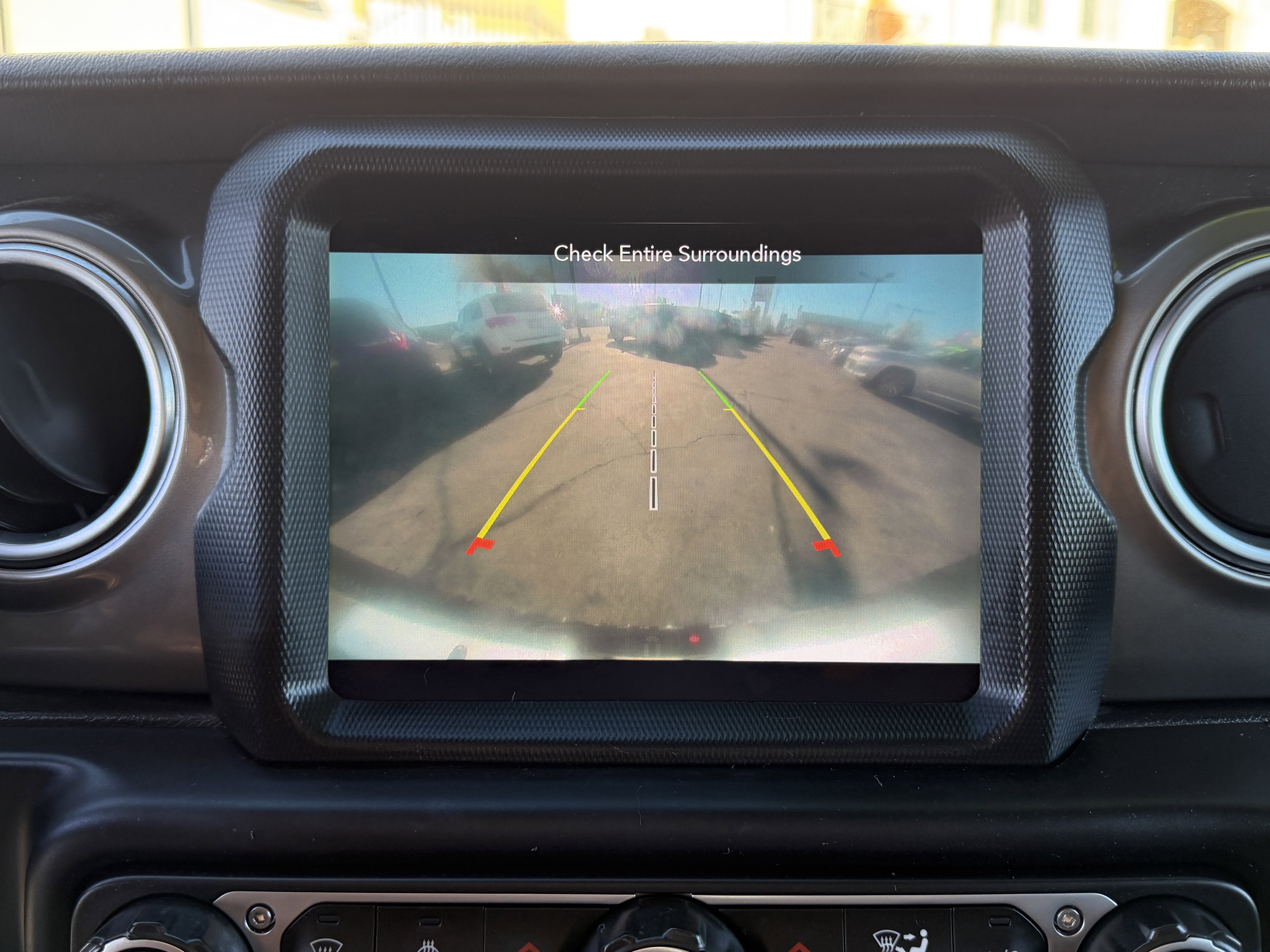 Certified 2020 Jeep Wrangler Unlimited Sahara image 26