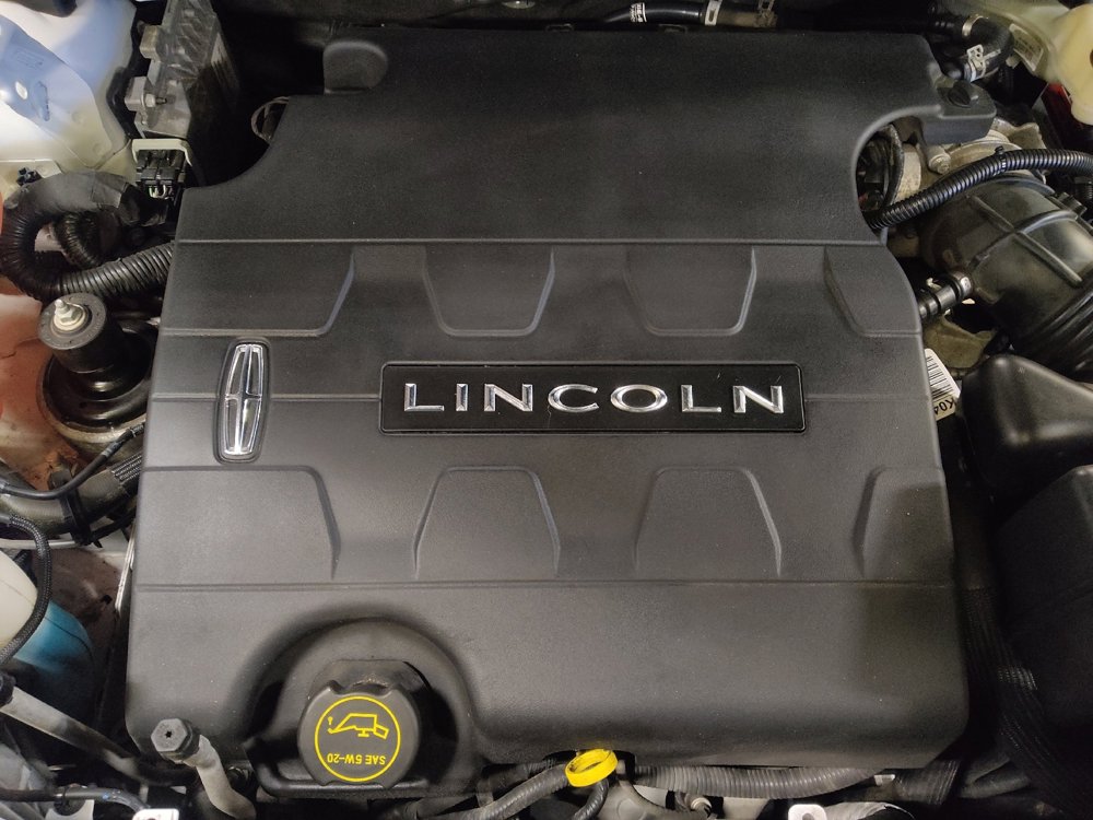 Used 2016 Lincoln MKX Premiere image 30