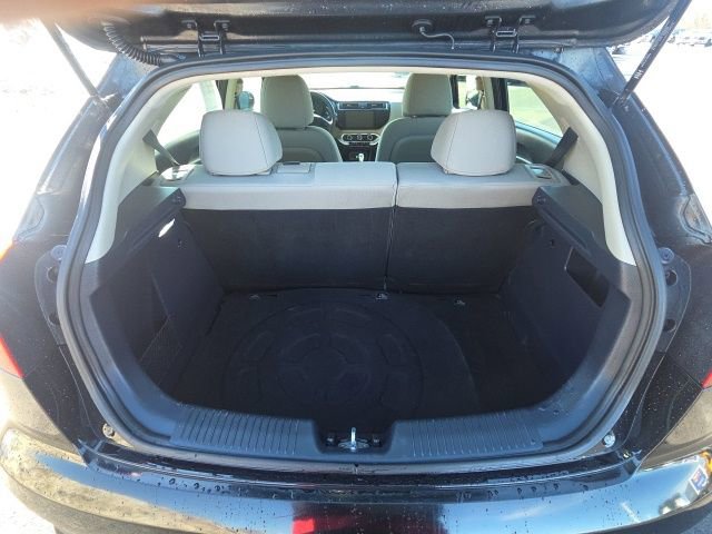 Used 2017 Kia Rio LX image 12