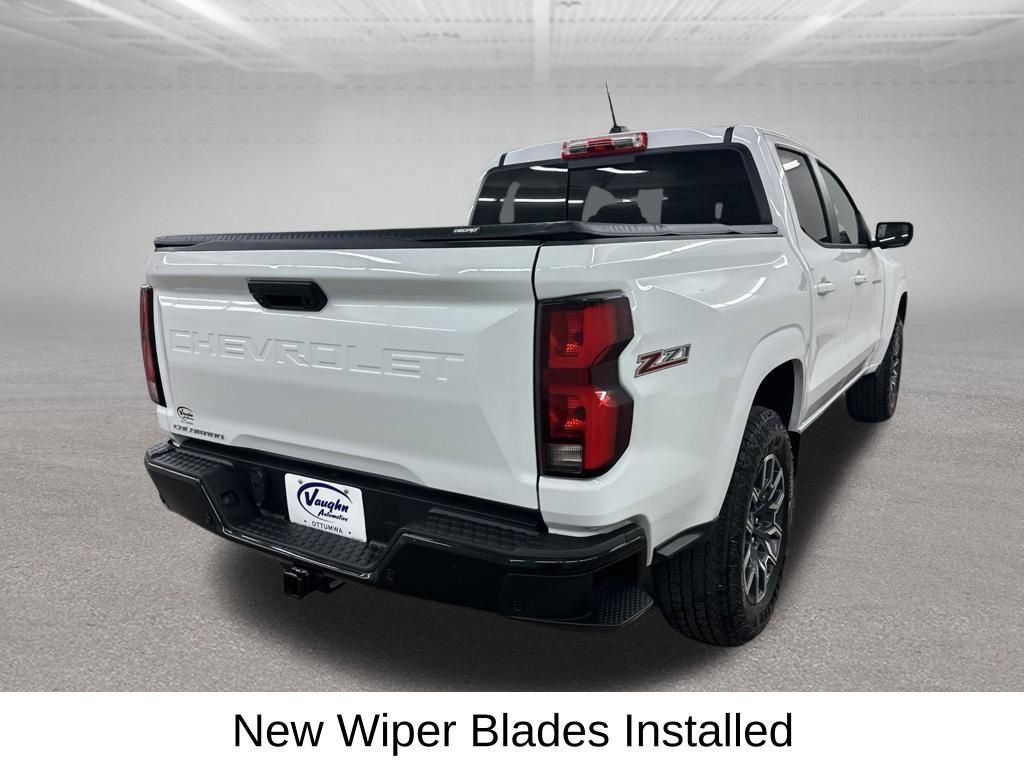Used 2025 Chevrolet Colorado Z71 AWD/4WD image 13