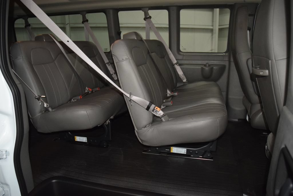 New 2026 Chevrolet Express 3500 LS RWD image 33