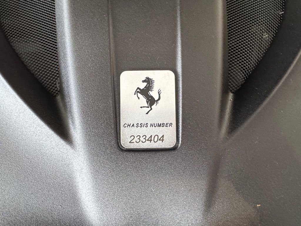 Used 2018 Ferrari GTC4Lusso T image 25