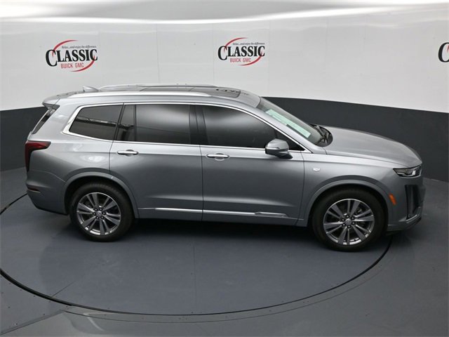 Used 2025 Cadillac XT6 Premium Luxury image 22